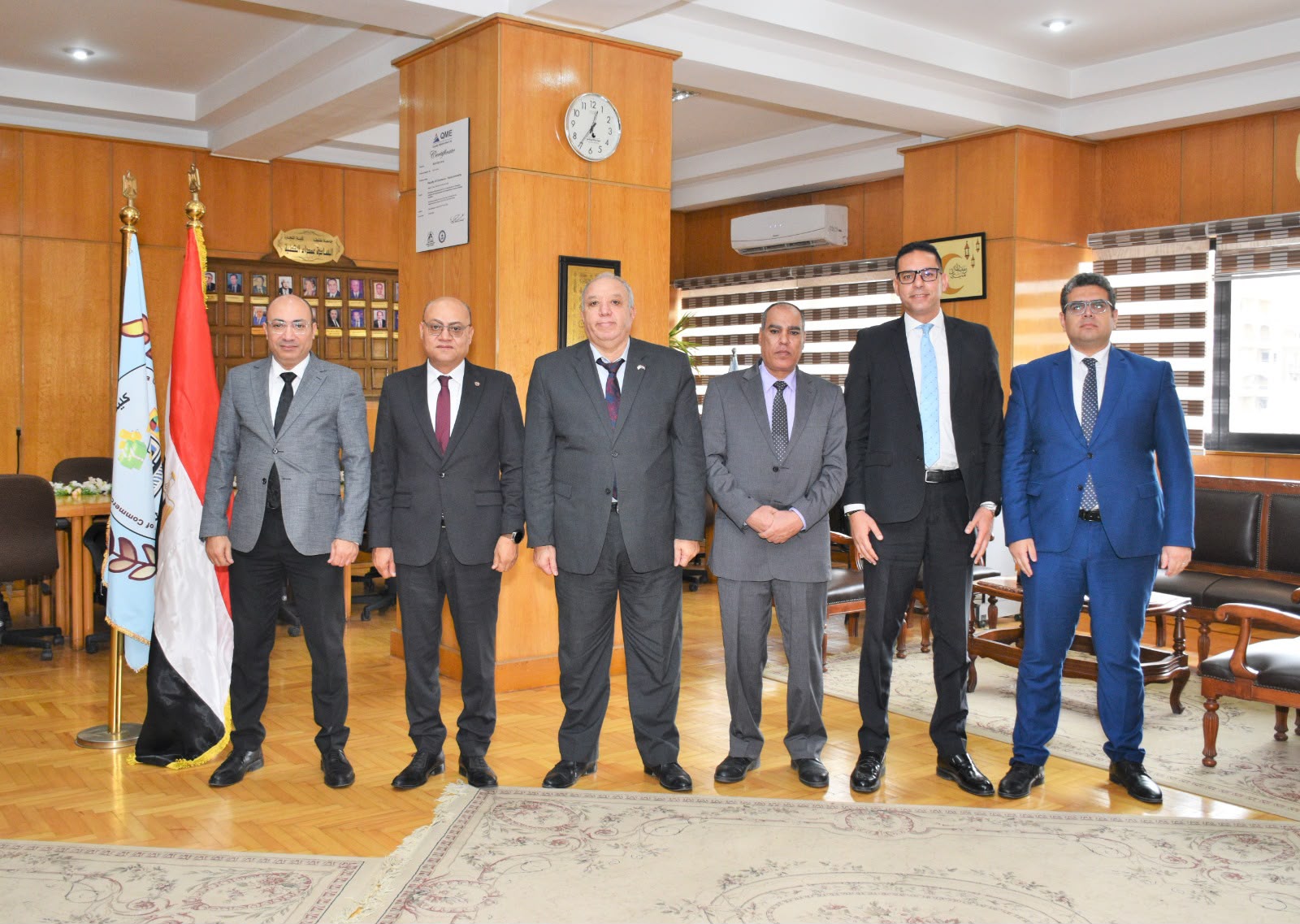 بالتعاون مع شركة «أزيموت»:كلية التجارة جامعة طنطا تُنظم محاضرة للتوعية المالية والاستثمارية لطلاب برنامج BES 